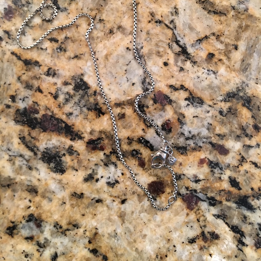 David Yurman 16’ baby box chain
